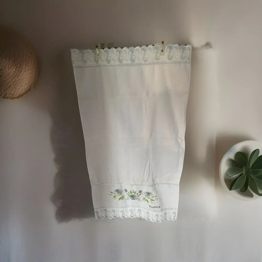 2 ~ Ozdilek International Flower Embroidered Decorative Towels Bathroom Decor